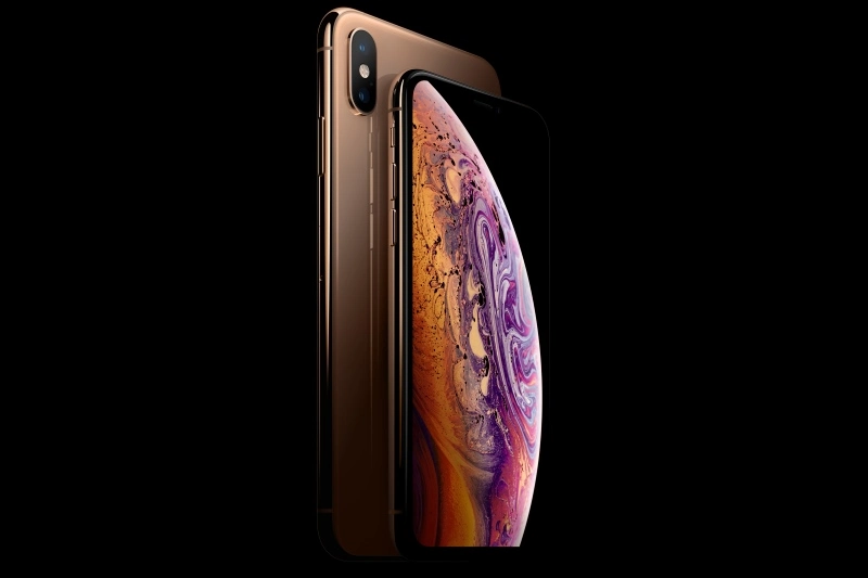 Apple-iPhone-Xs-combo-gold-09122018