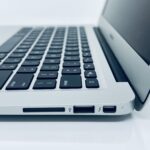 Refurbished 13.3" MacBook Air Intel – 8GB | 256GB | Silver / 7868277 - Image 3